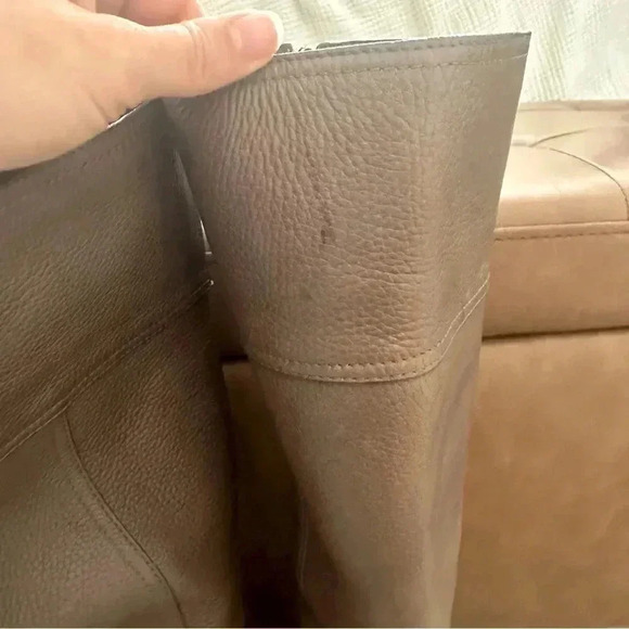 Tory Burch Jenna Zip Back knee-high boots Grey/Taupe Pebbled Leather Size 8 EUC - Picture 11 of 16